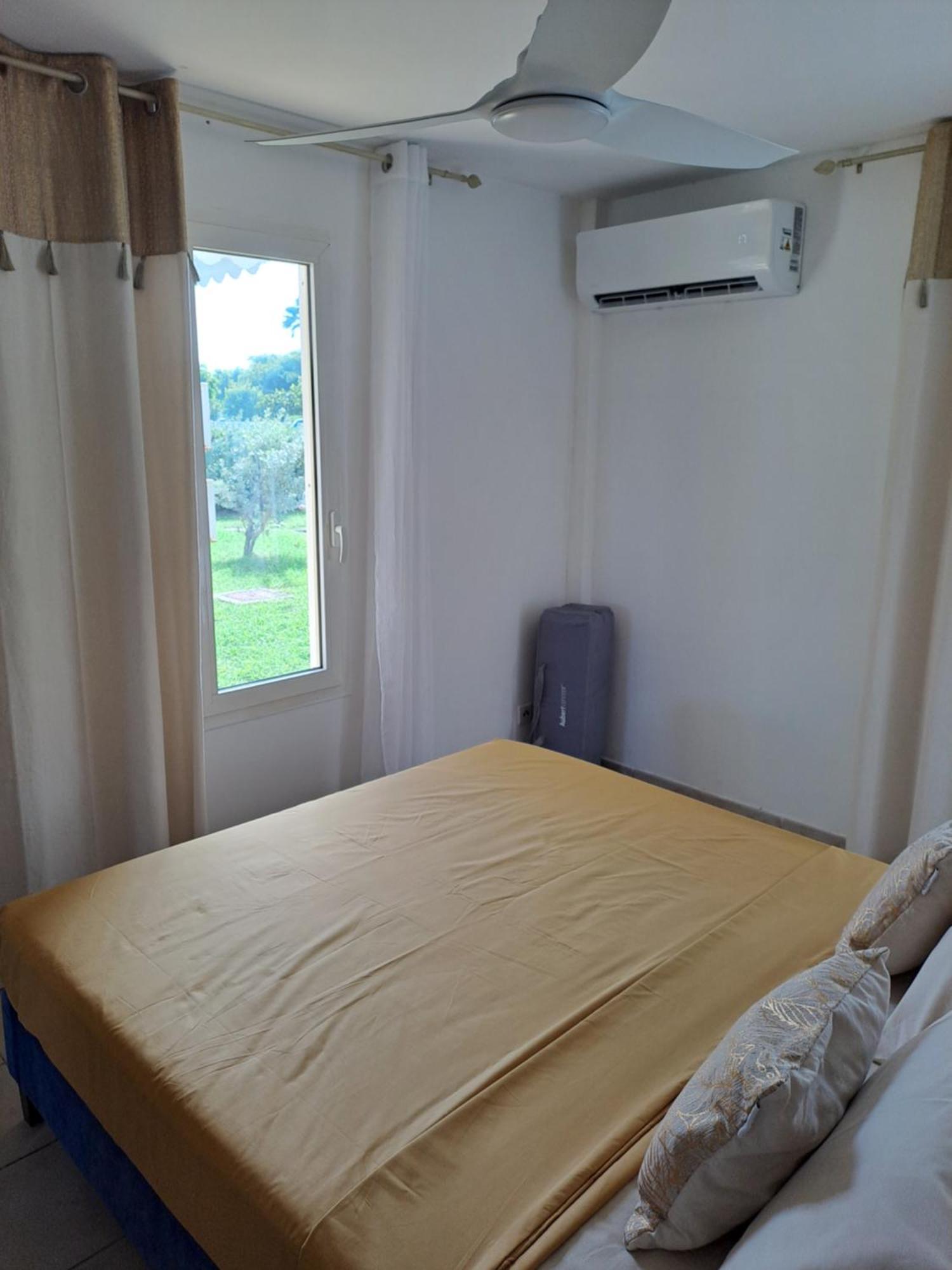 Rdc Appartement En Bord De Mer Au Son Des Vagues Le Moule Exterior foto